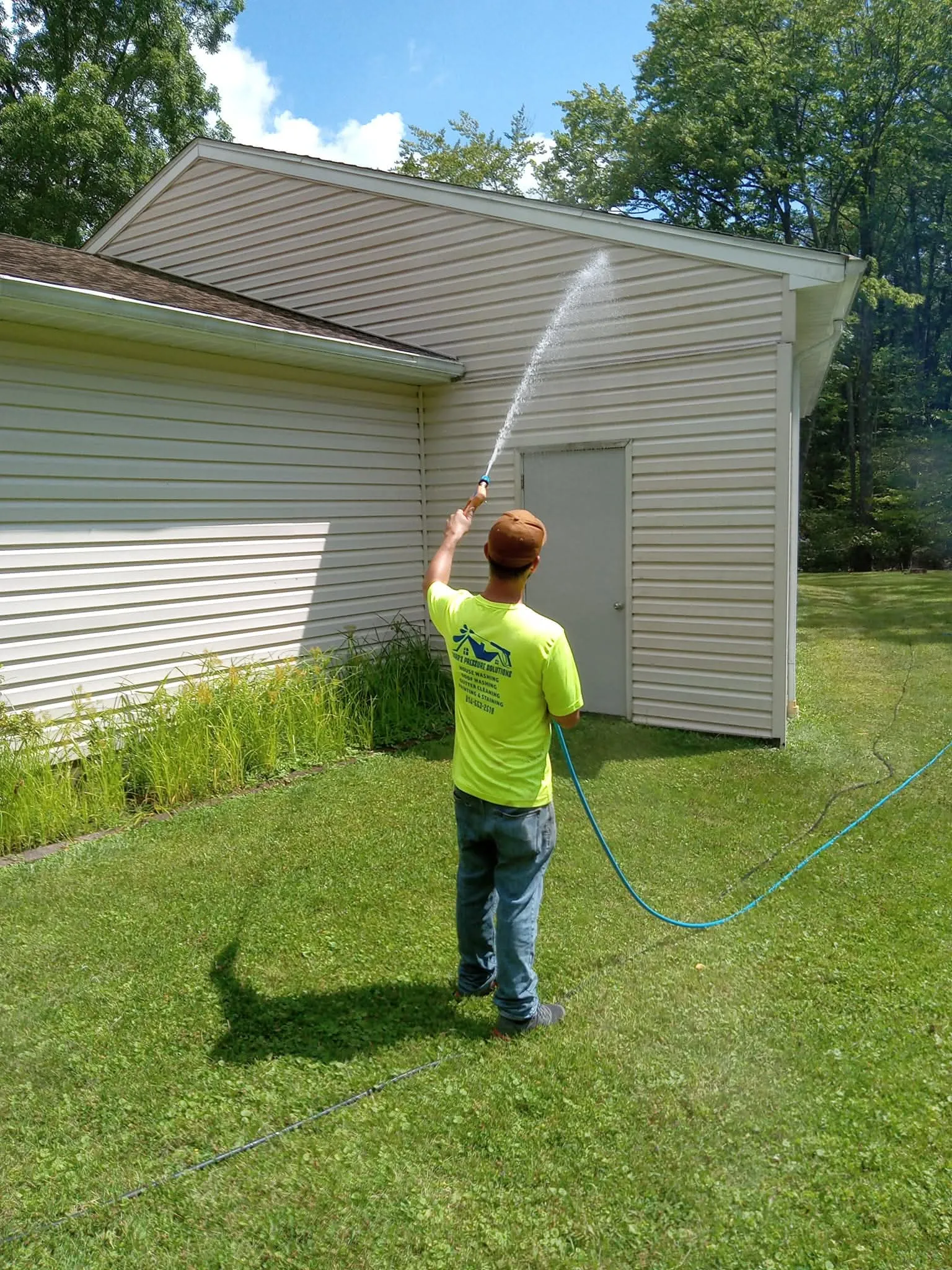 Commercial Pressure Washing
